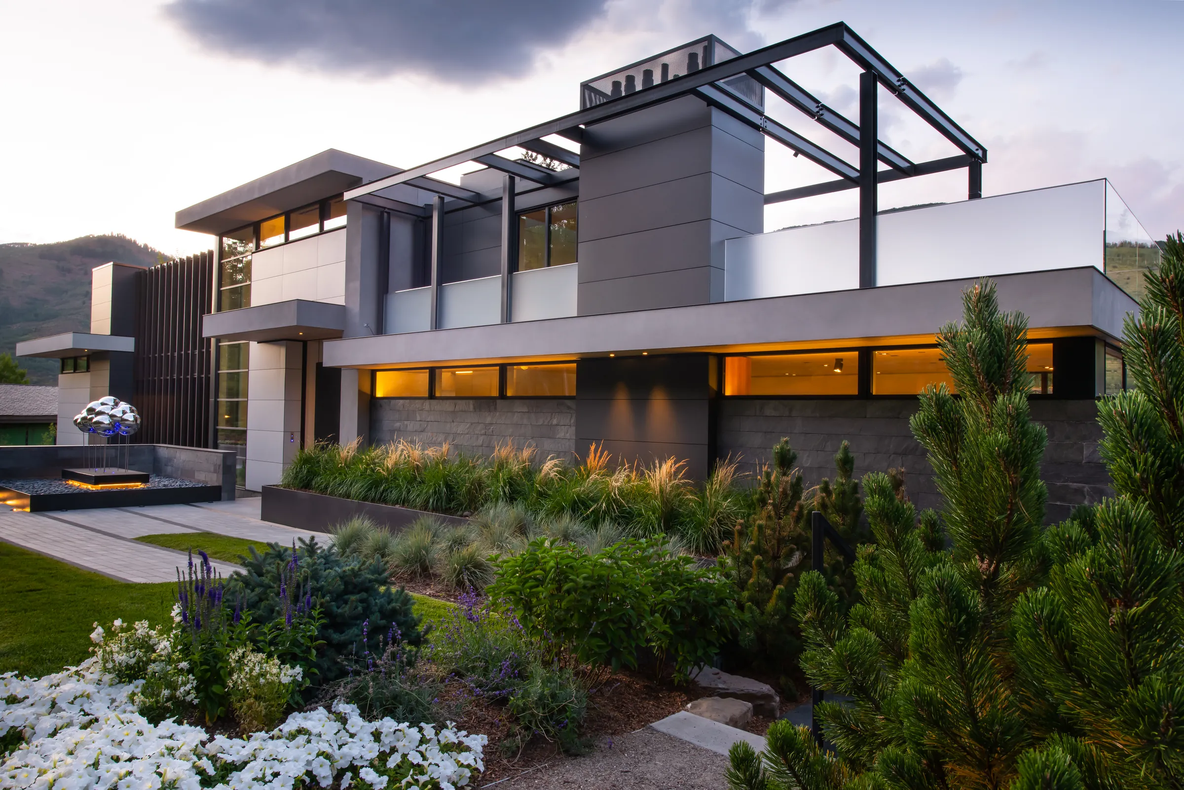Forest Road Residence — project photograph 2