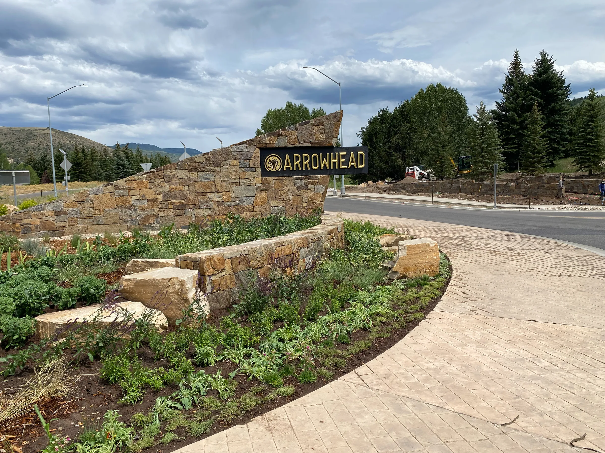 Arrowhead Gateway — project photograph 2
