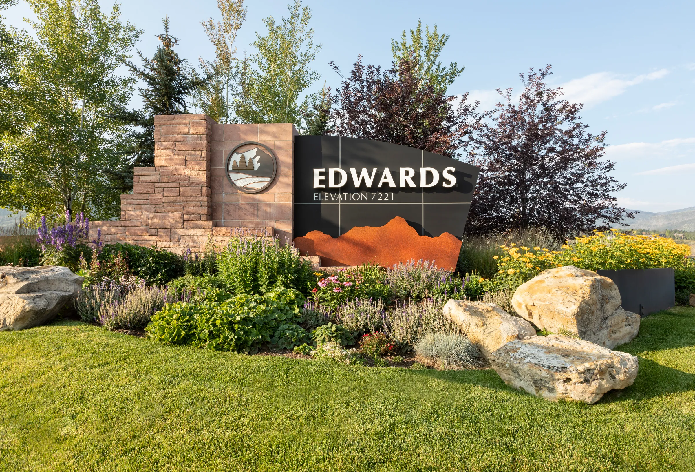 Edwards Gateway — project photograph 3
